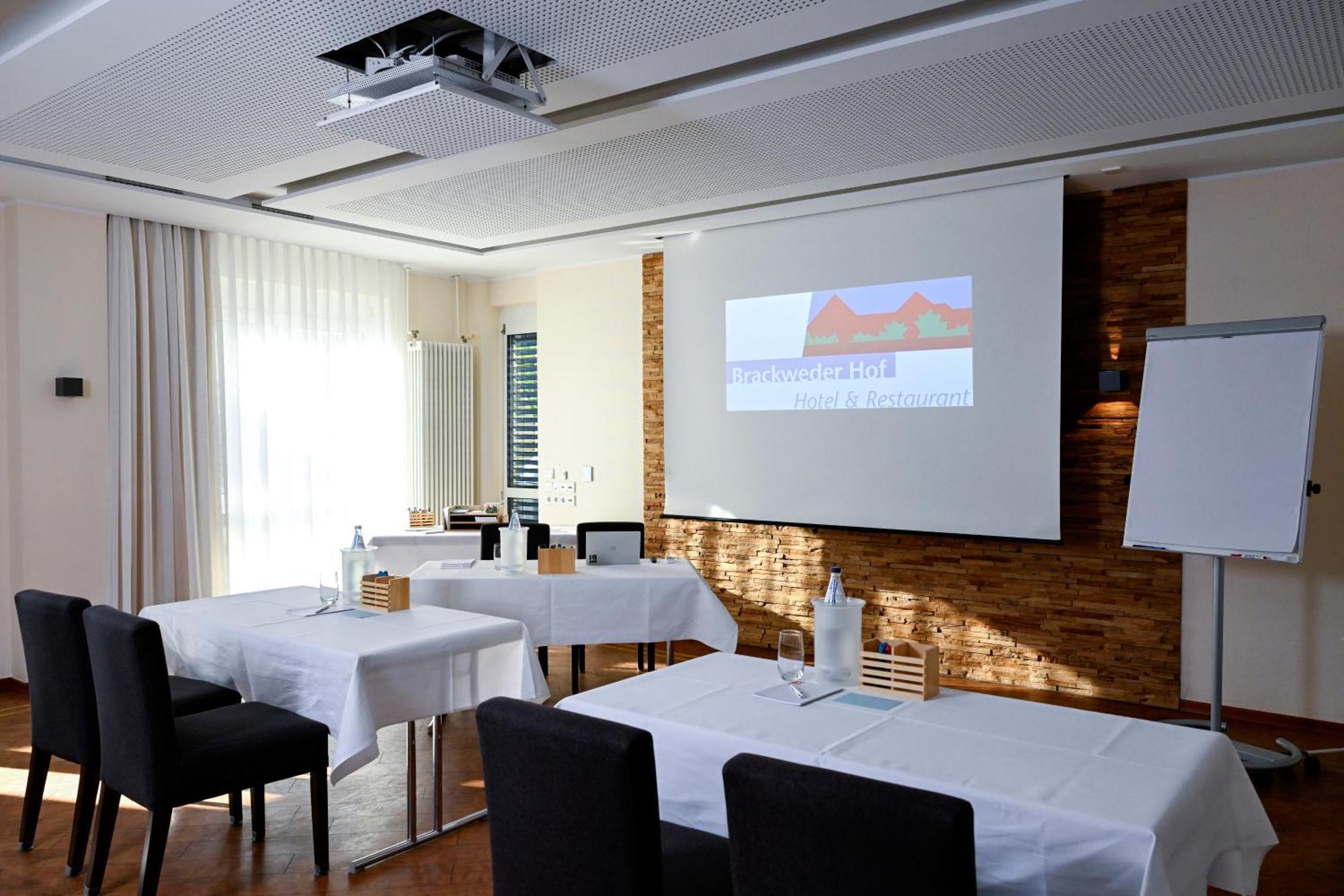 Brackweder Hof Hotel Bielefeld Bagian luar foto